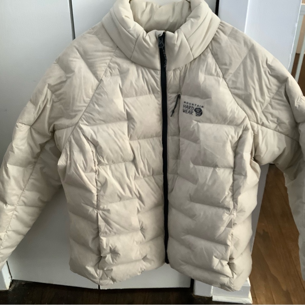 Mountain Hardwear Beige Puffer Jacket Women’s XL